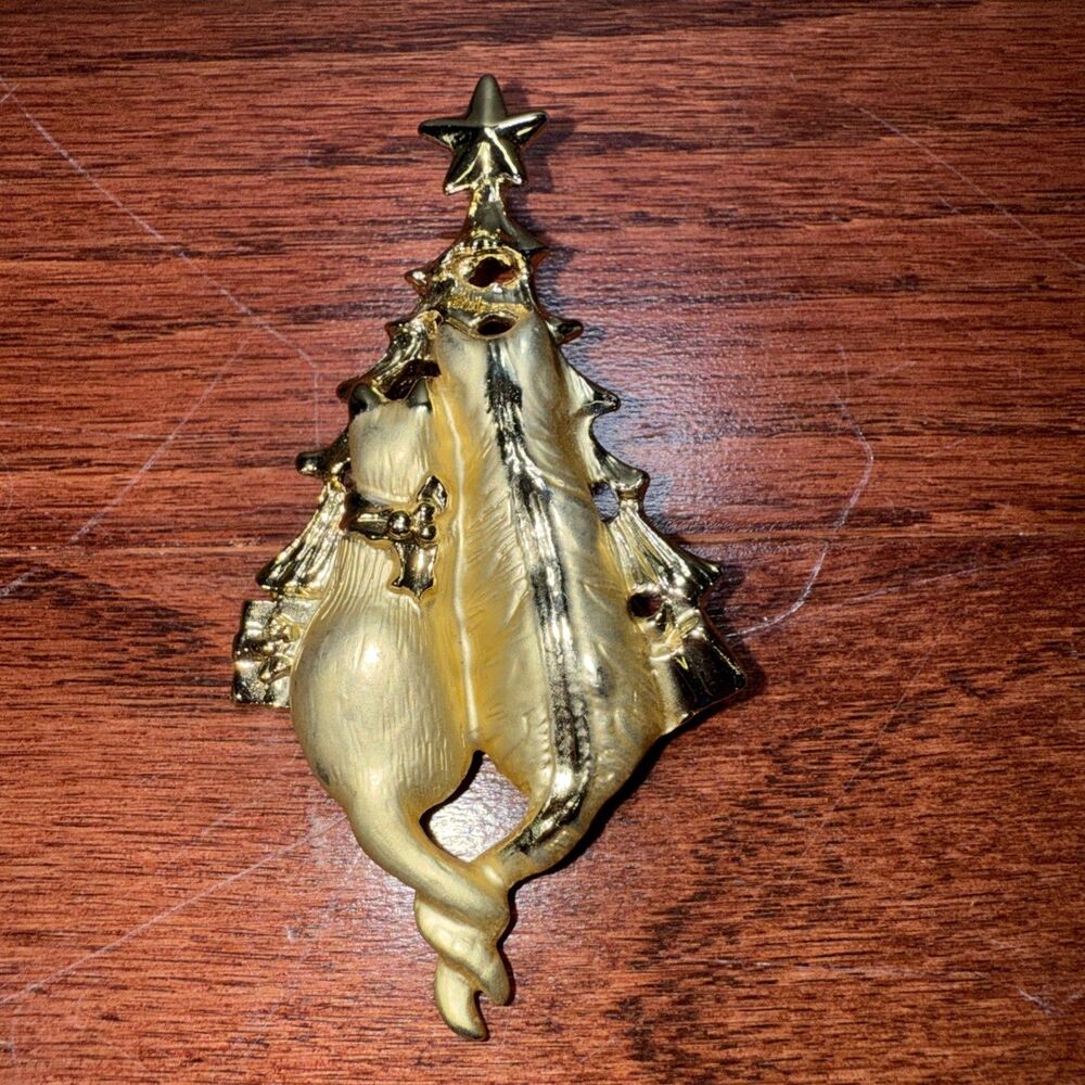 Vtg DANECRAFT Brooch Pin 2 Cats Cat Pair Christmas Tree Gold Tone Tails Locked